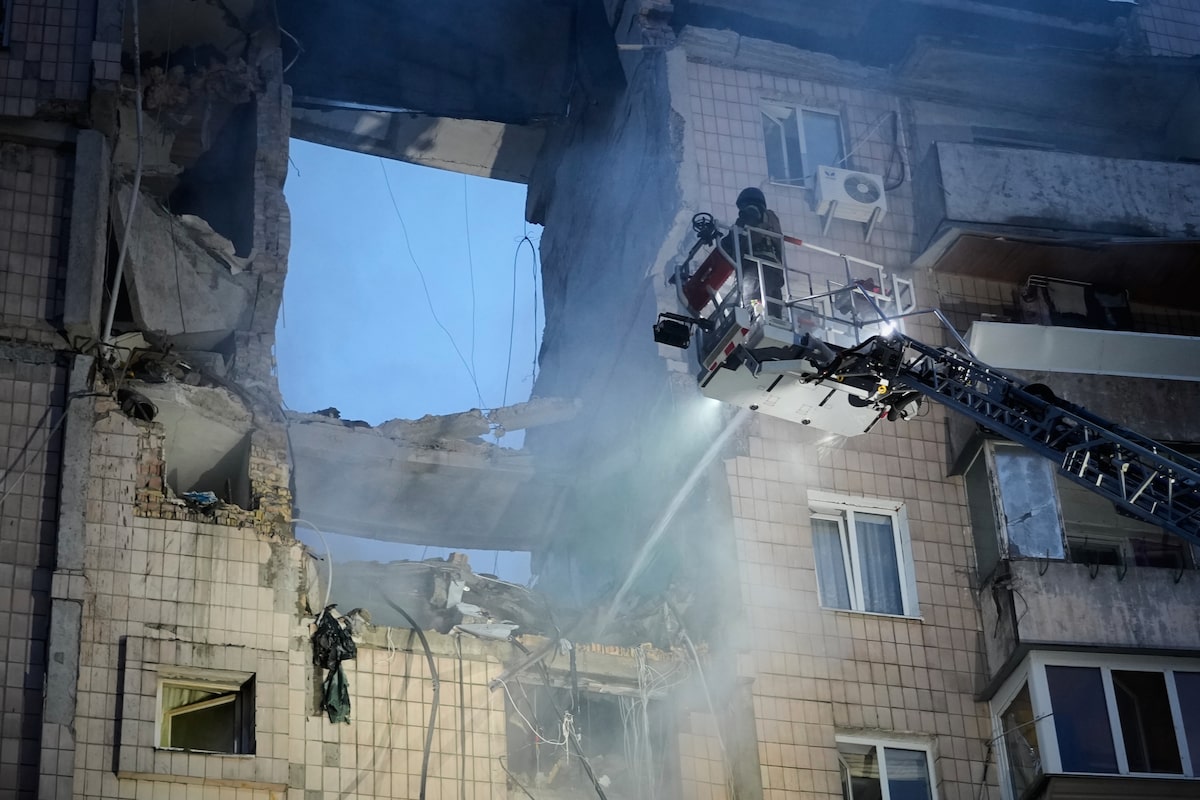 Russian missile and drone strikes on Kyiv kill at least five as Ukraine renews calls for stronger air defences