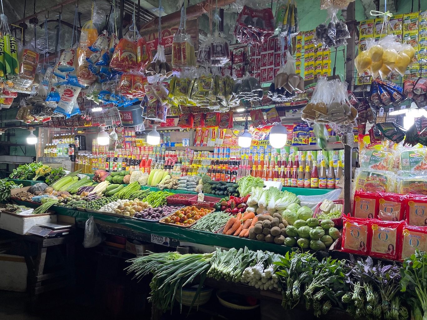 Philippines' Inflation Remains Above Target Despite June Easing to 6.4%