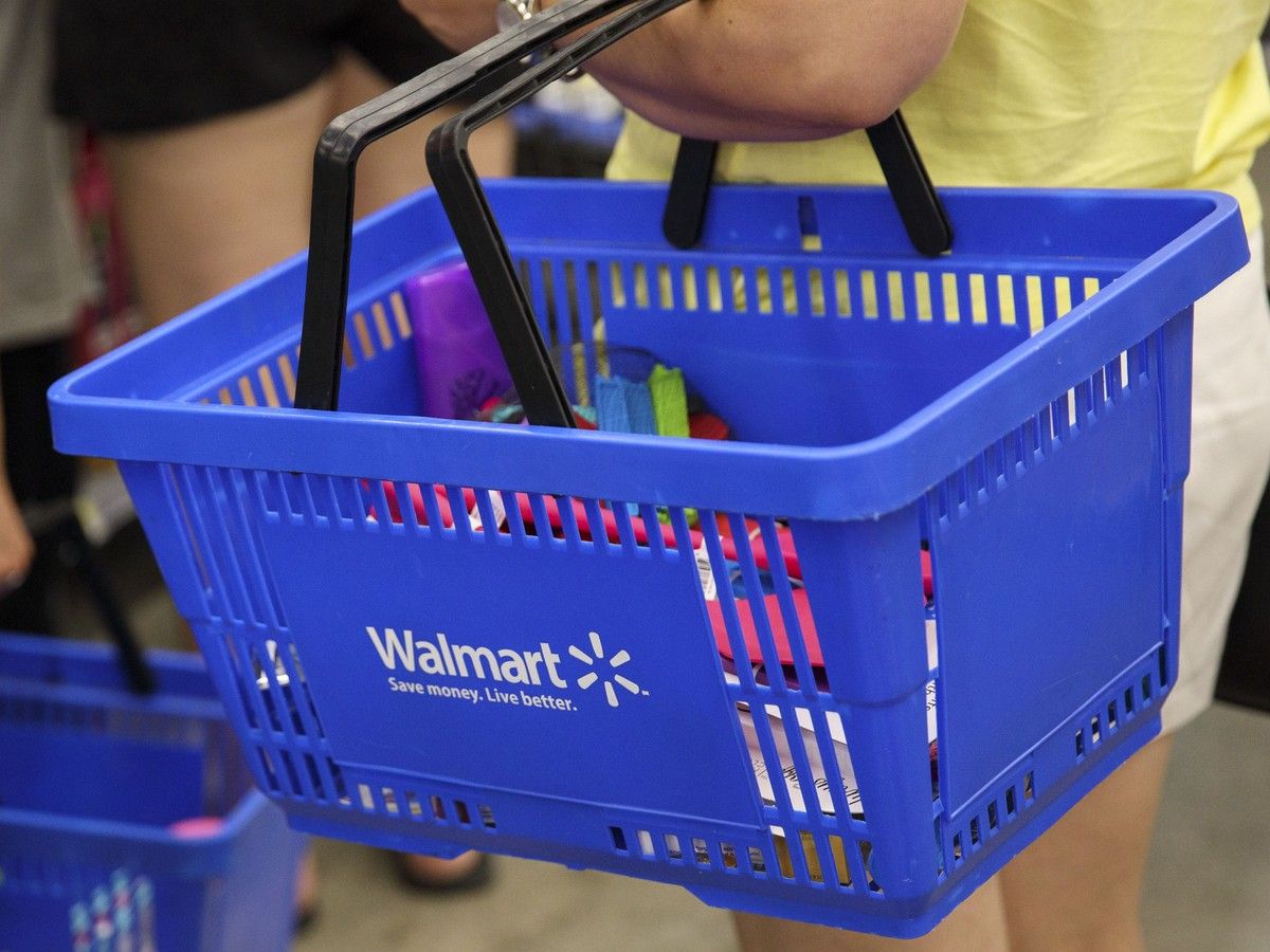 Trump Claims Walmart Lowered Prices to Celebrate U.S. Semiquincentennial, Retailer Confirms Price Cuts