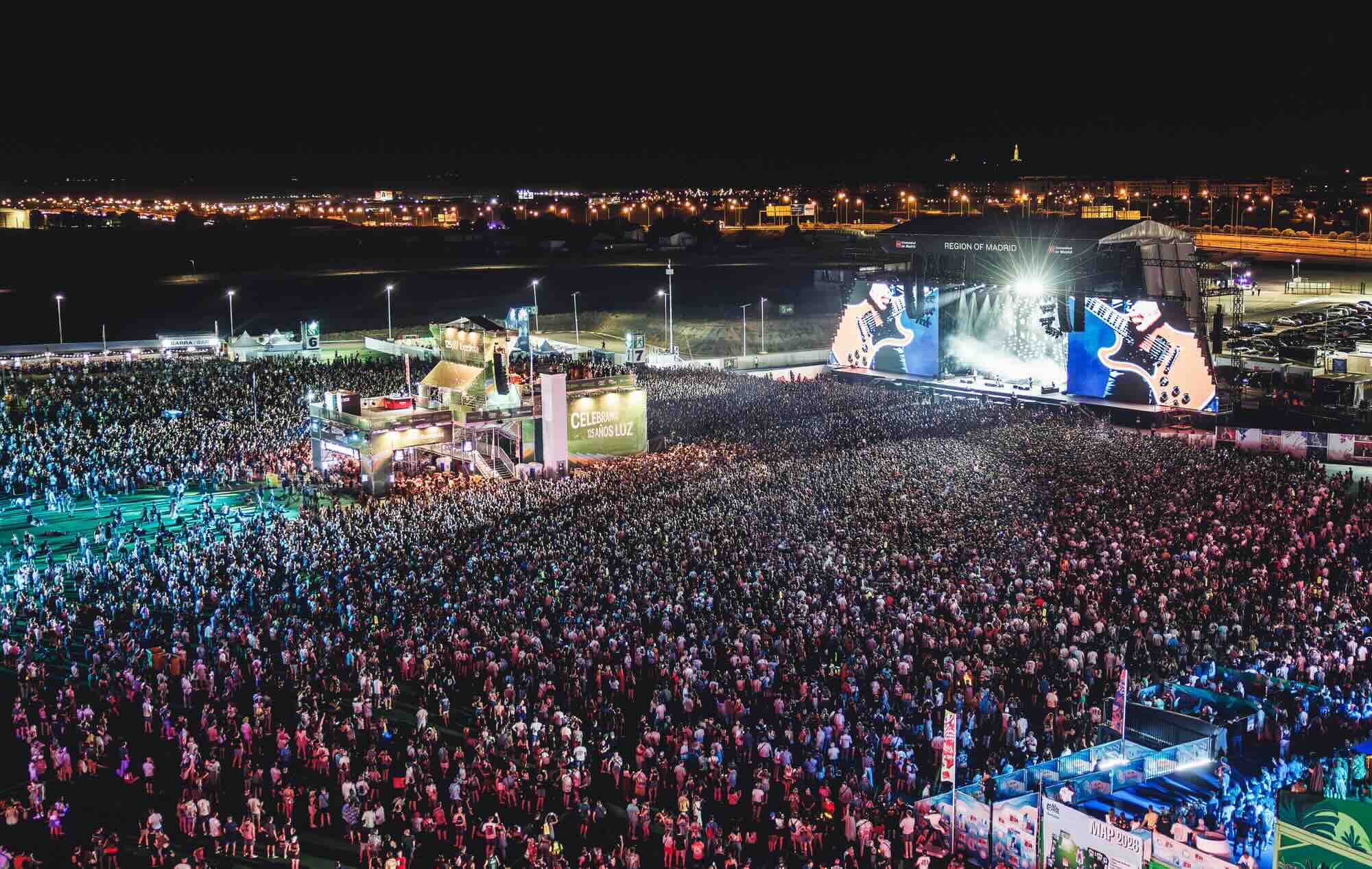 Foo Fighters Deliver a High-Energy Performance at Mad Cool Festival, Reflecting on 30 Years of Music