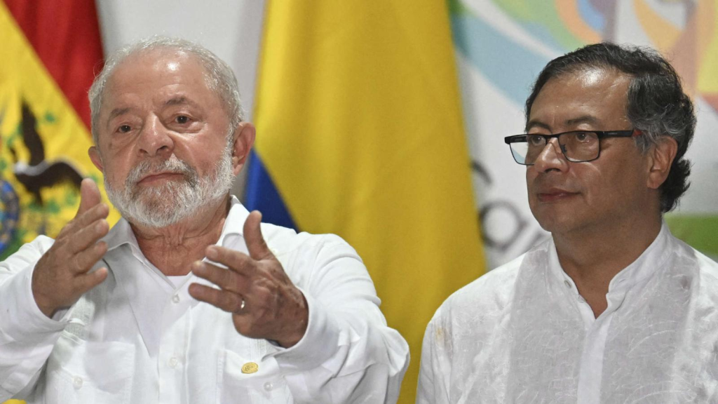 Petro y Lula acuerdan transición pacífica en Colombia pese a crisis institucional