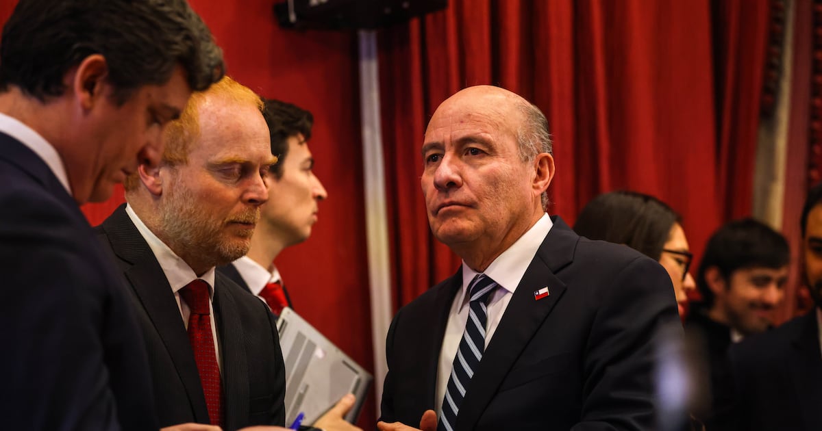Rebaja fiscal y acuerdos políticos: la negociación entre gobierno y PPD