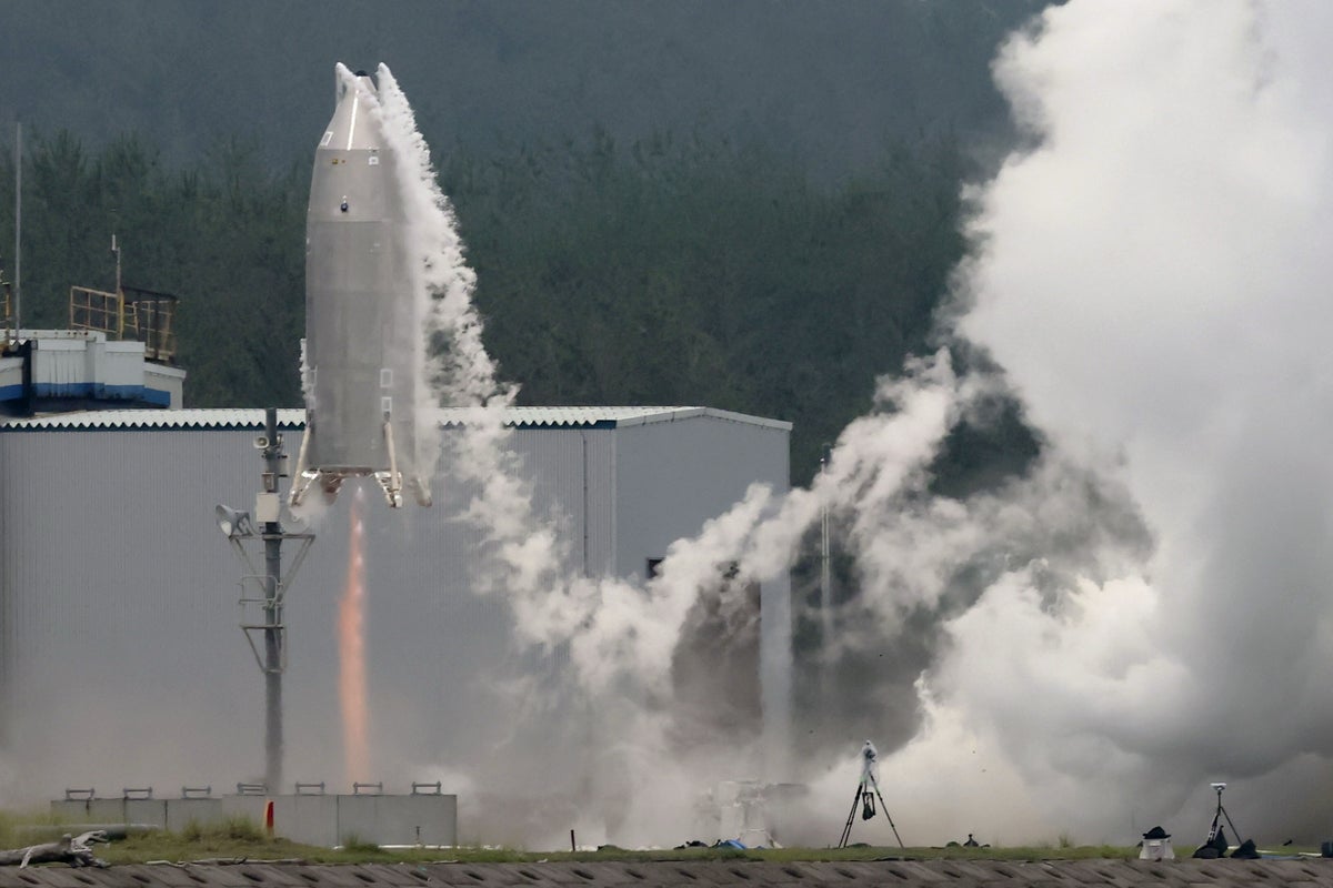Japan advances reusable rocket technology with successful test flight
