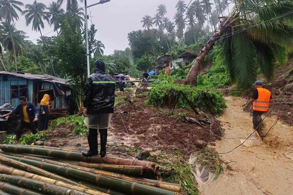 Typhoon Inday and Habagat Cause 17 Deaths, 9 Missing in Philippines