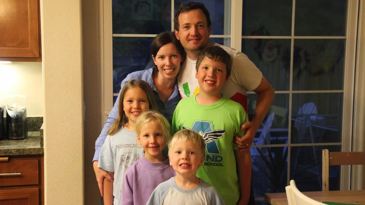 Brisbane father finds purpose after wife's cancer death by supporting charity