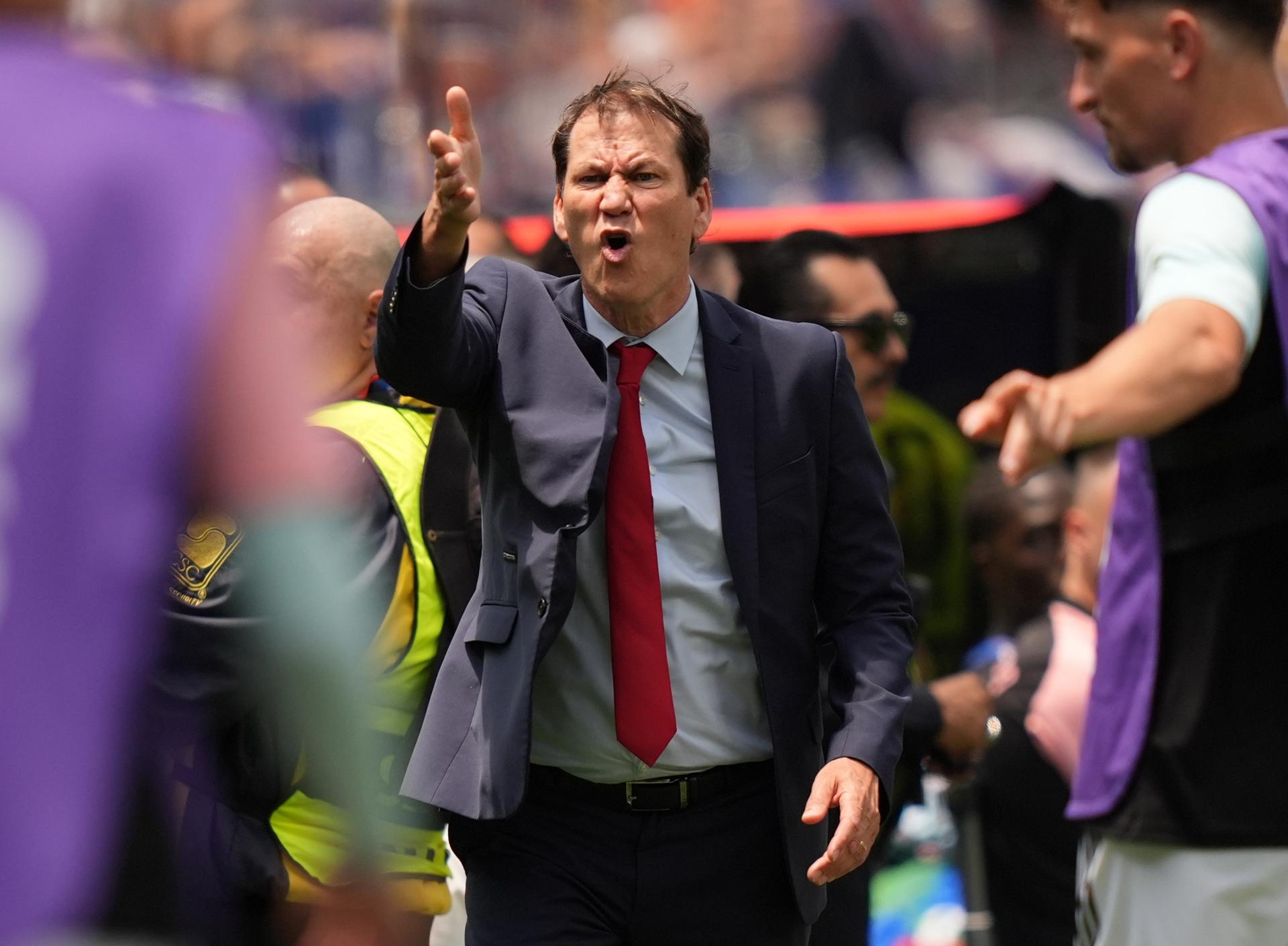 Selección de Bélgica critica el VAR y las adversidades tras su eliminación ante España