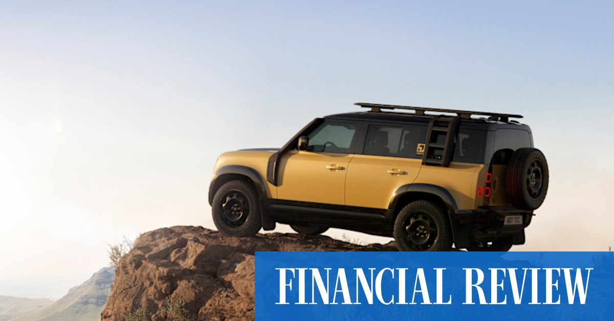 Defender 110 Trophy Edition Tested in Extreme Terrain for New Off-Road Competition