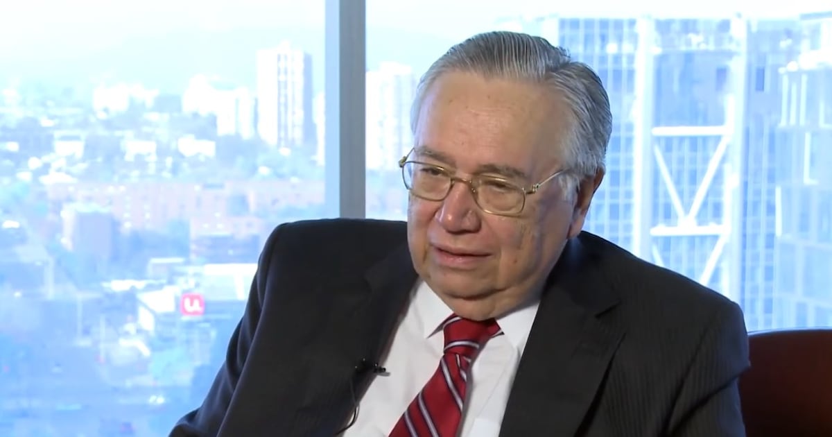 Enrique Krauss: Líder de la Transición Democrática en Chile