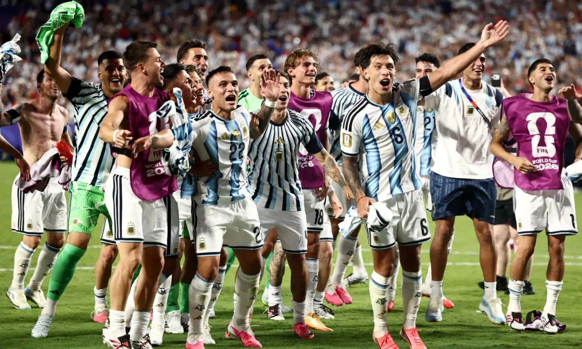 Argentina triumphs over Switzerland in FIFA World Cup match, eyes semi-final clash with England