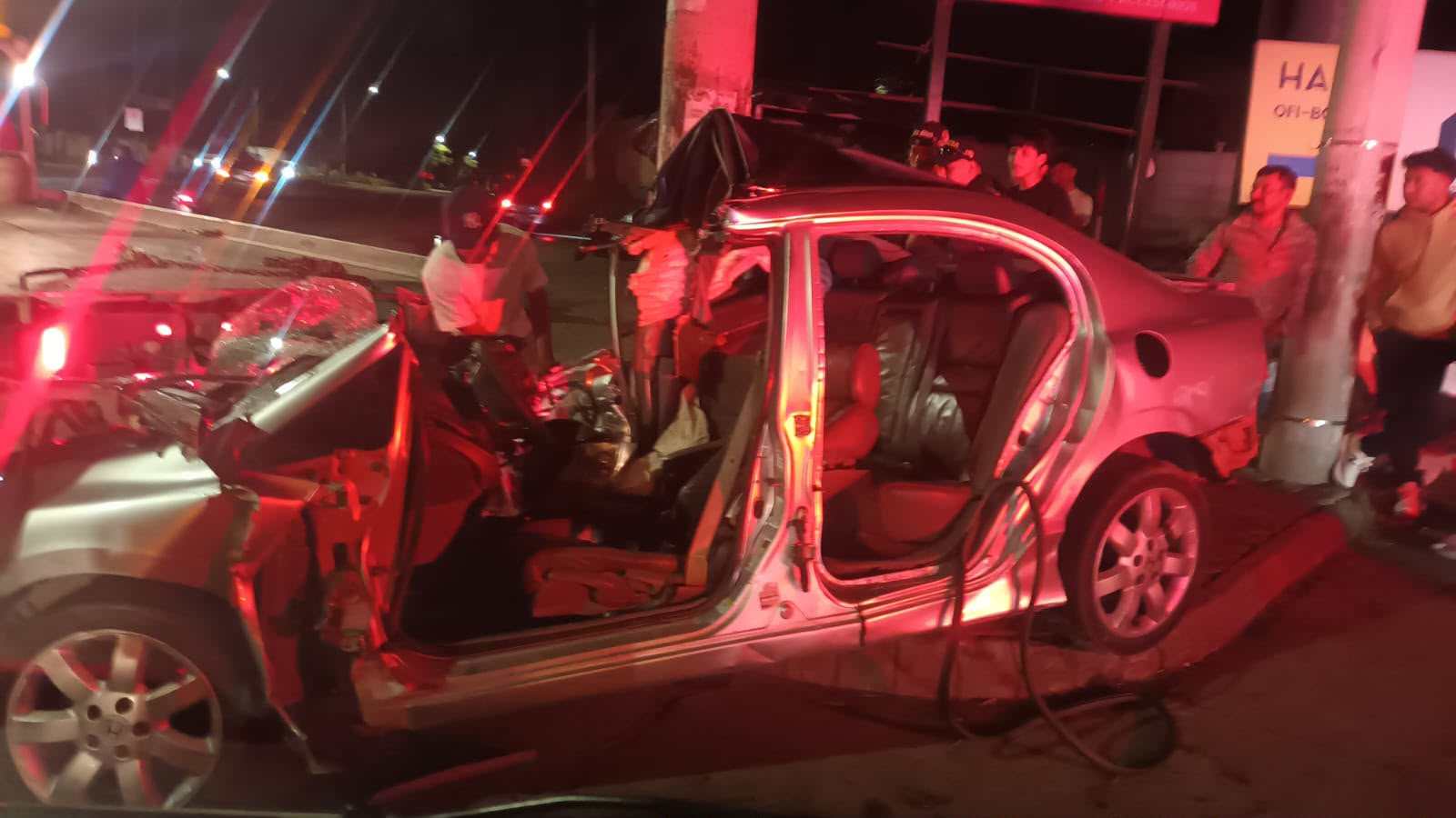 Accidente grave en ruta al Pacífico deja herido a conductor