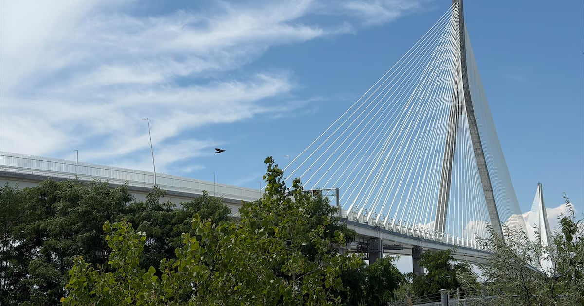 Truckers Discuss Impact of Gordie Howe Bridge on Transportation