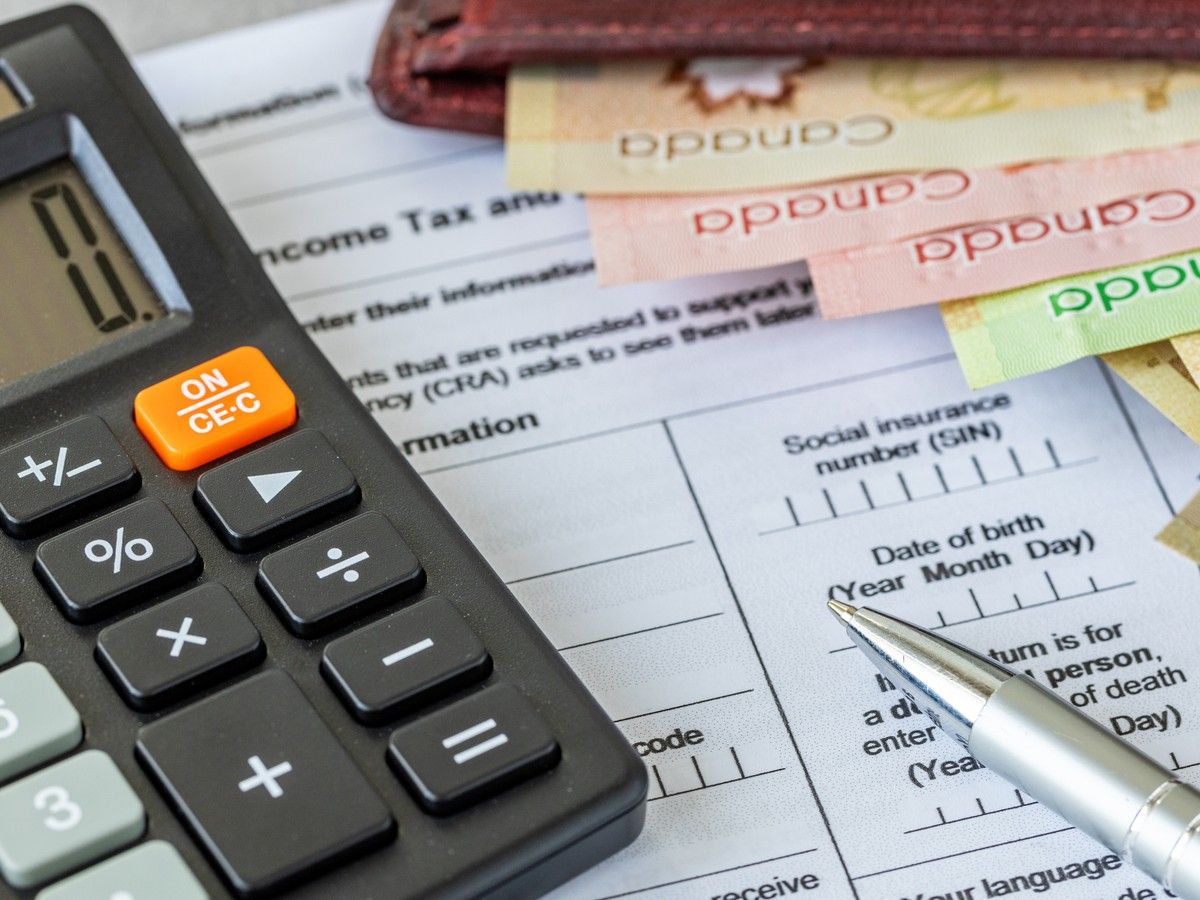 Top 20% of Canadian Earners Pay Majority of Taxes, Study Finds