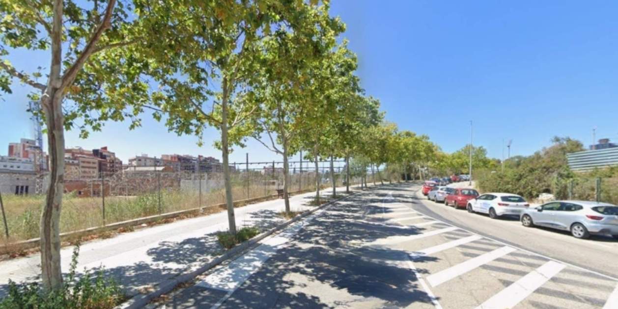 Tres menores detenidos tras robo violento con navaja en L'Hospitalet