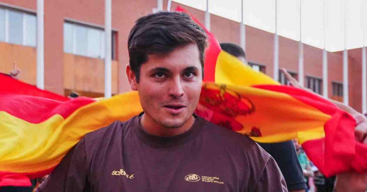 Vito Quiles evade justicia en el caso Polizón: acusa a Renfe de denuncia política
