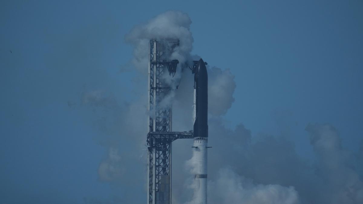 SpaceX Starship Test Flight Aborted Due to Engine Failure