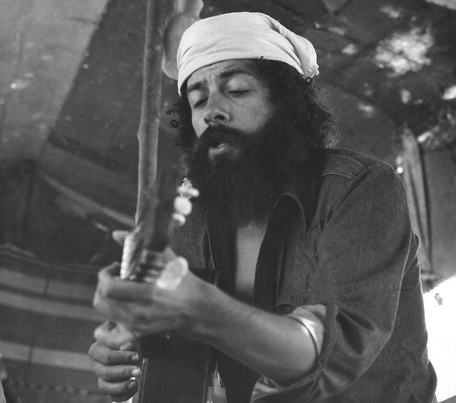 Facundo Cabral's Legacy: A Lasting Impact on Latin American Music