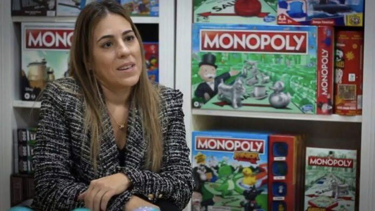 Cavenju entrega juguetes a niños afectados por los sismos