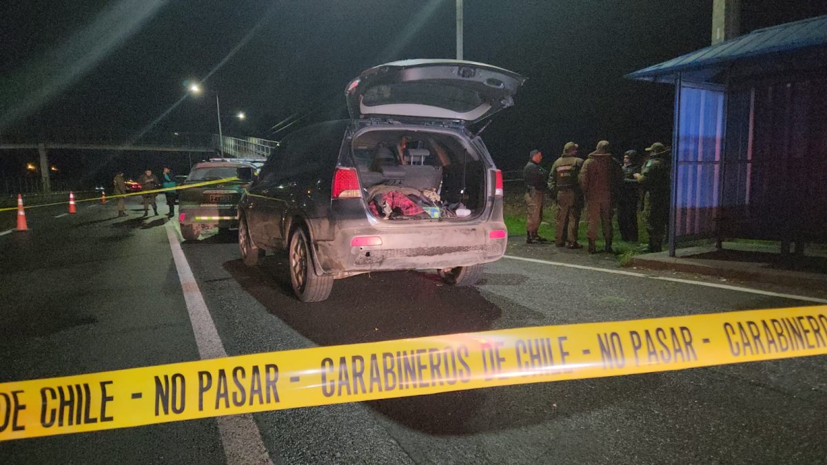 Robo de vehículo mediante falsos pasajeros en Cerro Navia