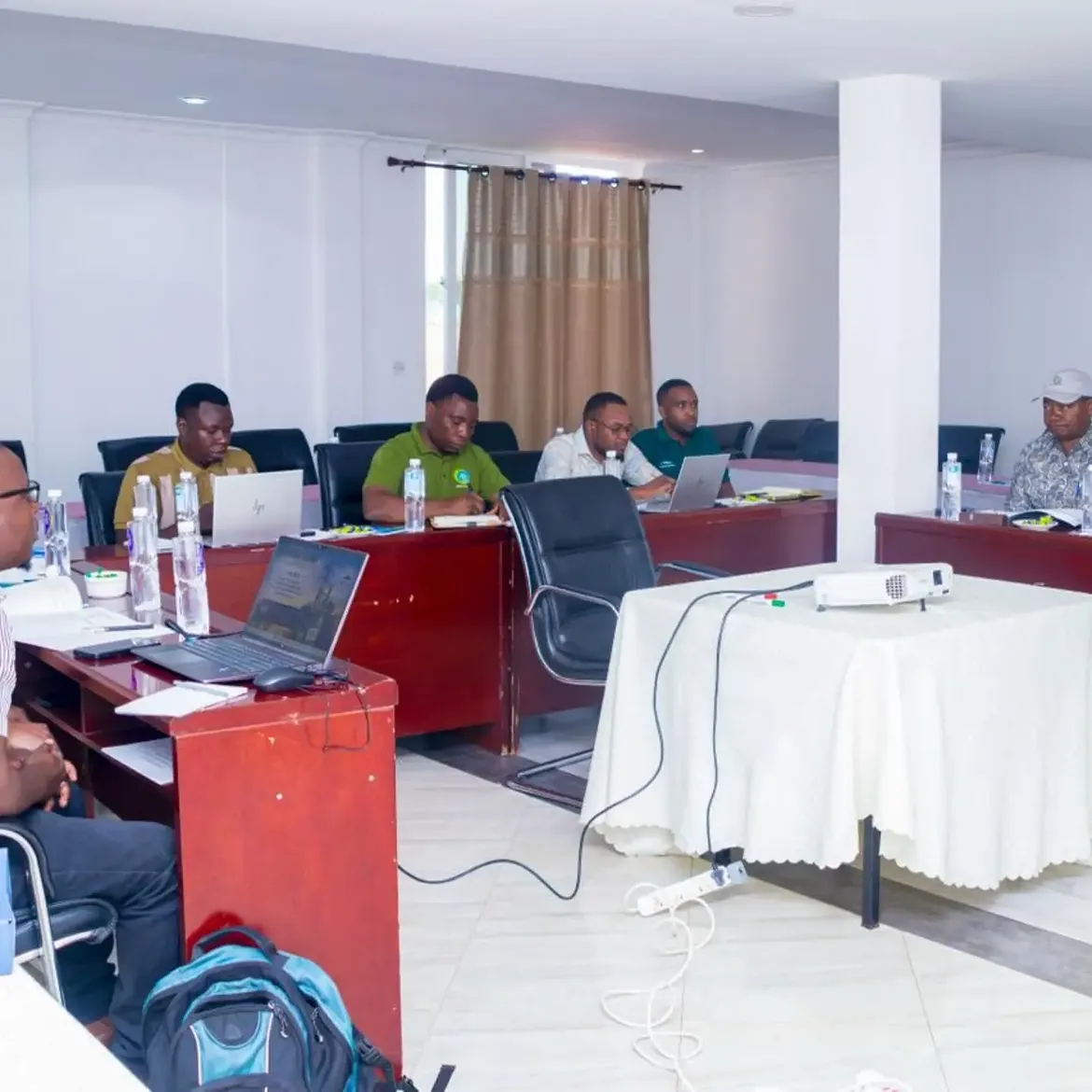 REB Encourages Local Firms to Showcase Efficiency for Global Markets