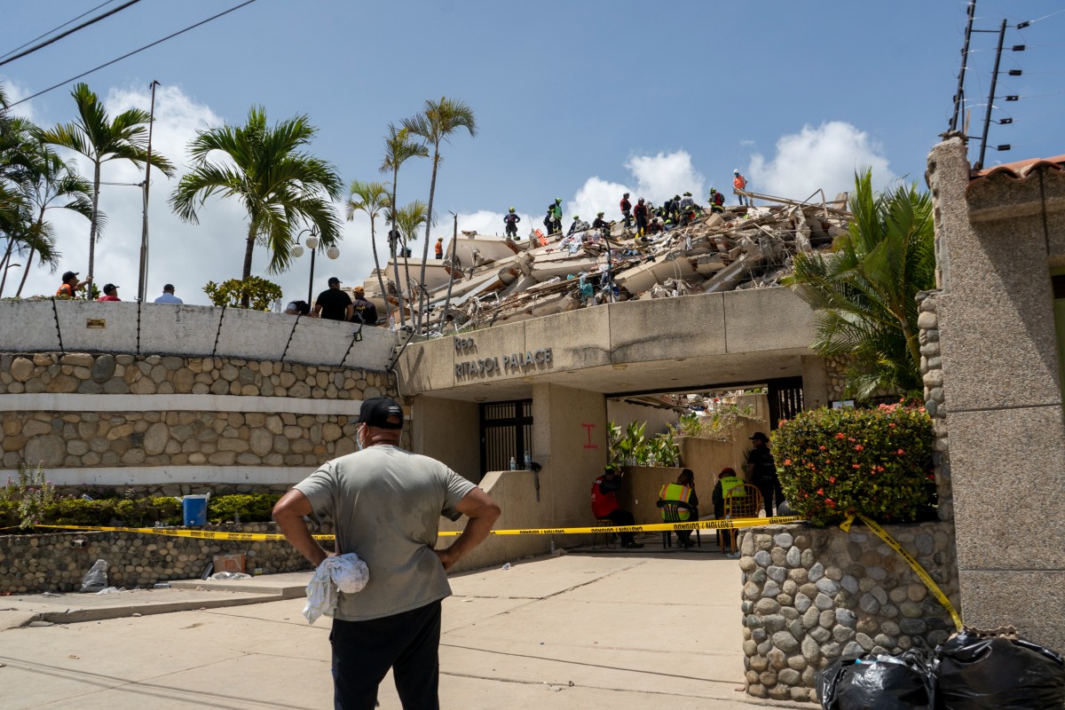 Colombian Forensic Experts Assist in Identifying Victims of Venezuela Earthquakes