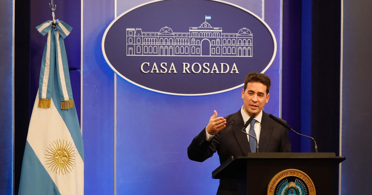 Críticas a tuit del vocero presidencial sobre Malvinas y reclamo histórico