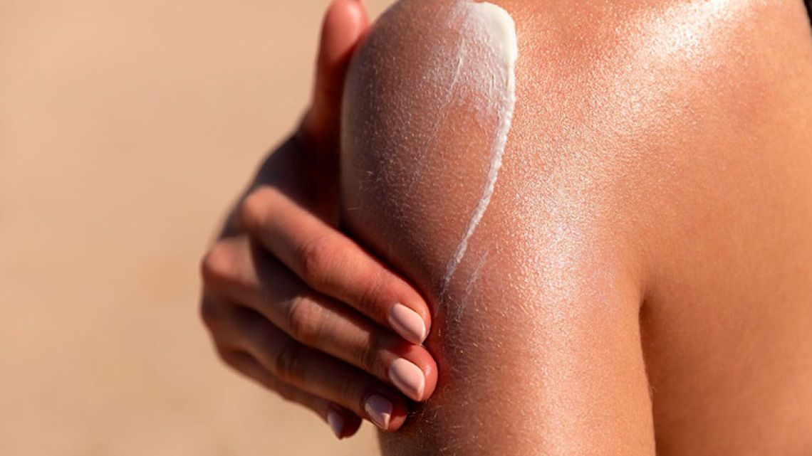 ANMAT prohibió protectores solares y productos de limpieza por irregularidades