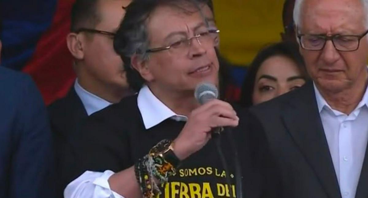 Gustavo Petro anuncia destino de símbolos históricos