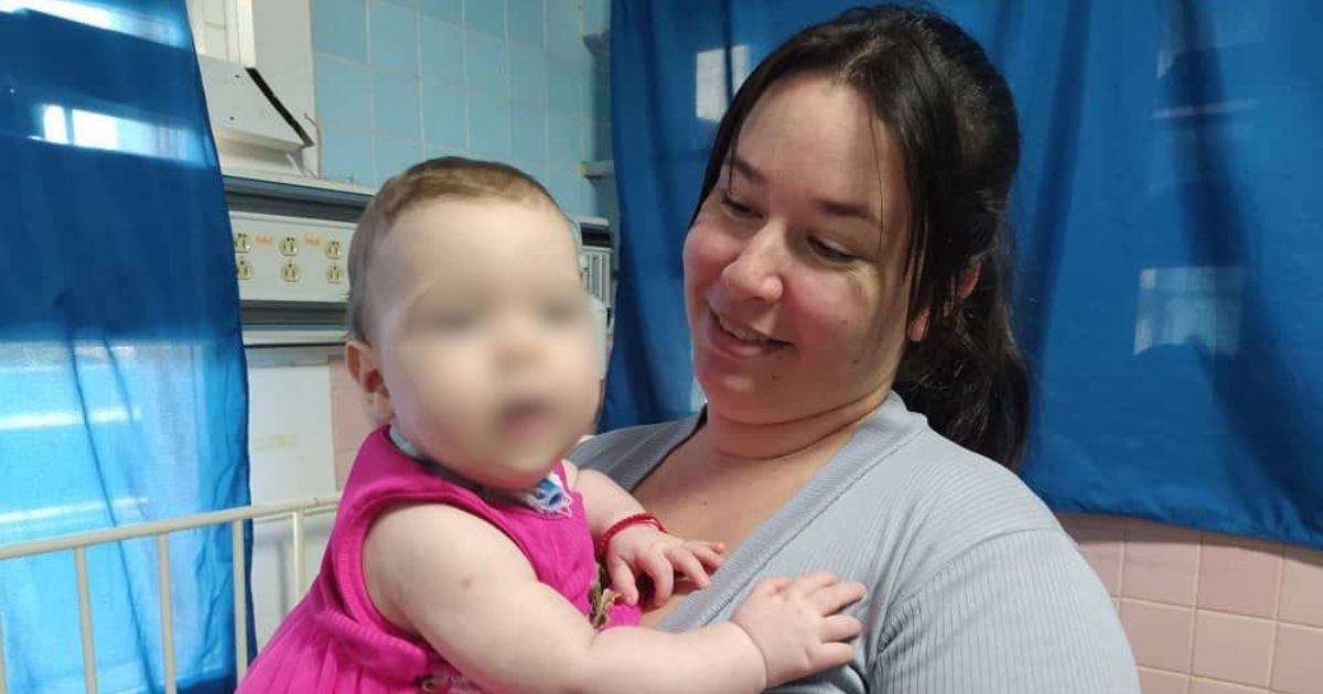 Historia de Emy, una bebé hospitalizada en Cuba