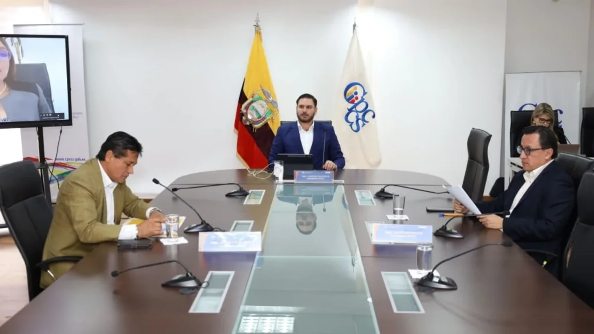 Ecuador enfrenta crisis institucional tras finalizar el Mundial