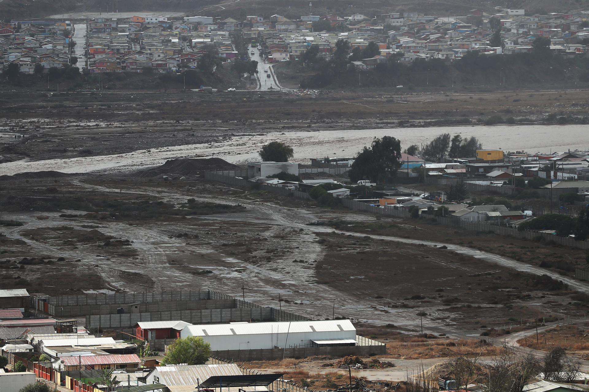 Catastrófica tormenta en Chile causa 10 muertes y daños masivos