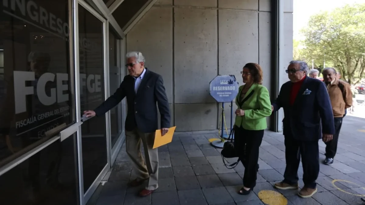 Comisión Anticorrupción exige investigación penal contra Luque y Manzano por contratos Progen