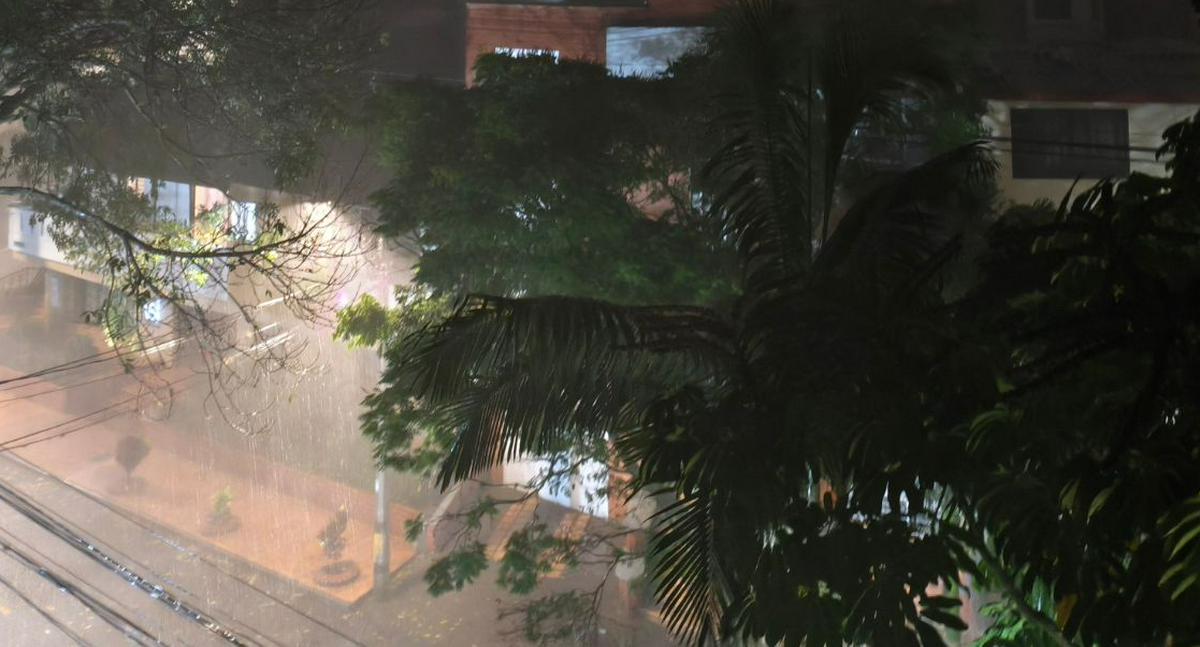 Lluvias intensas en Bogotá y Medellín durante varias horas