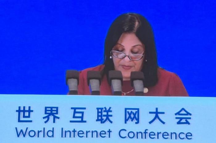 Ministra de Comunicaciones de Cuba promueve gobernanza digital inclusiva en Foro de la Ruta de la Seda