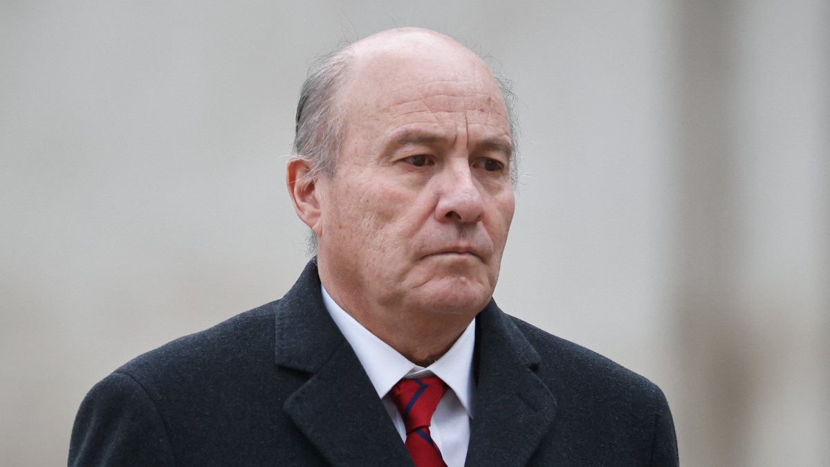 Ministro Quiroz evalúa vetos a la megarreforma y responde críticas sobre compensación municipal