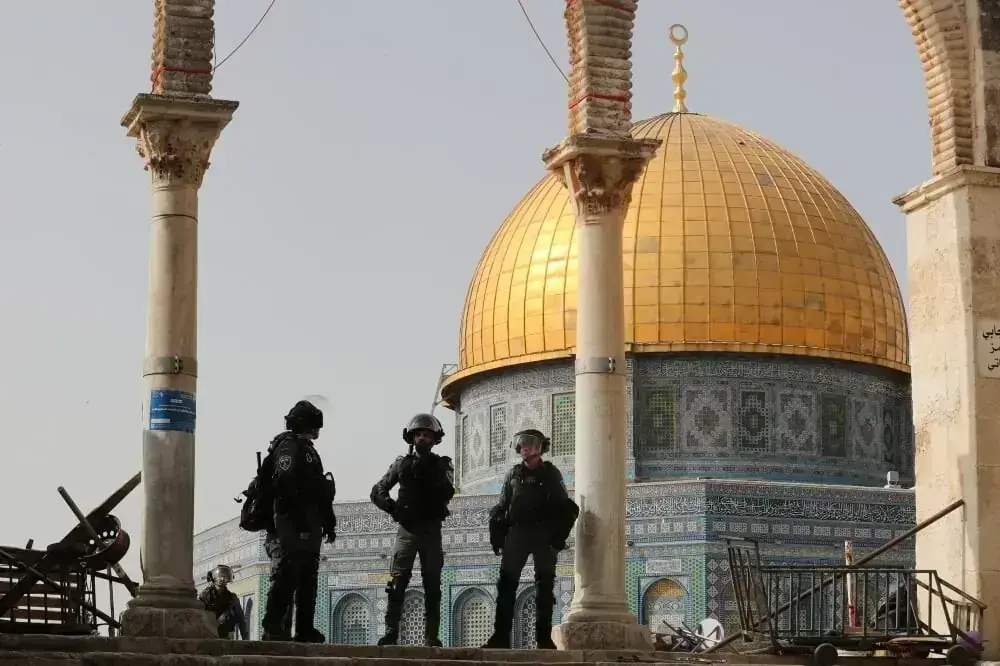 Pakistan and Seven Nations Condemn Israeli Minister's Al Aqsa Incursion