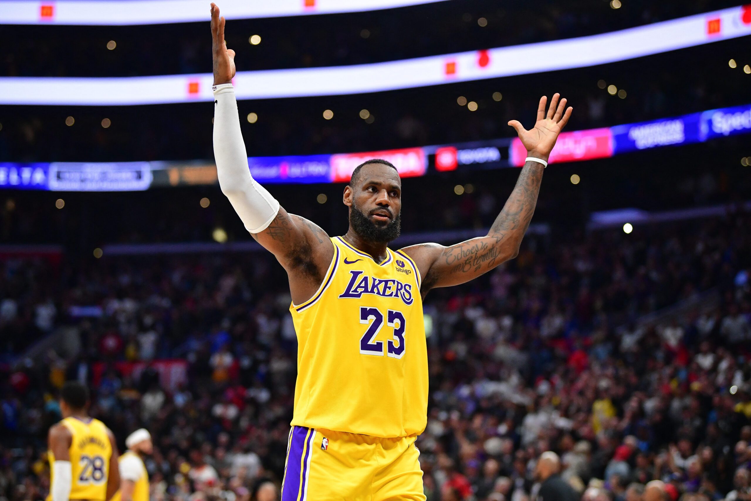 LeBron James to Join Philadelphia 76ers for Final NBA Season