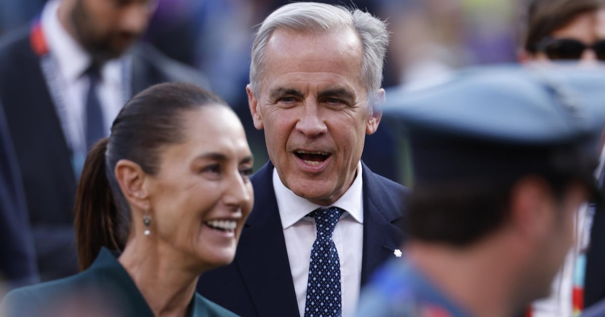 Mark Carney reconoce apoyo de Sheinbaum en lucha contra incendios forestales en Canadá