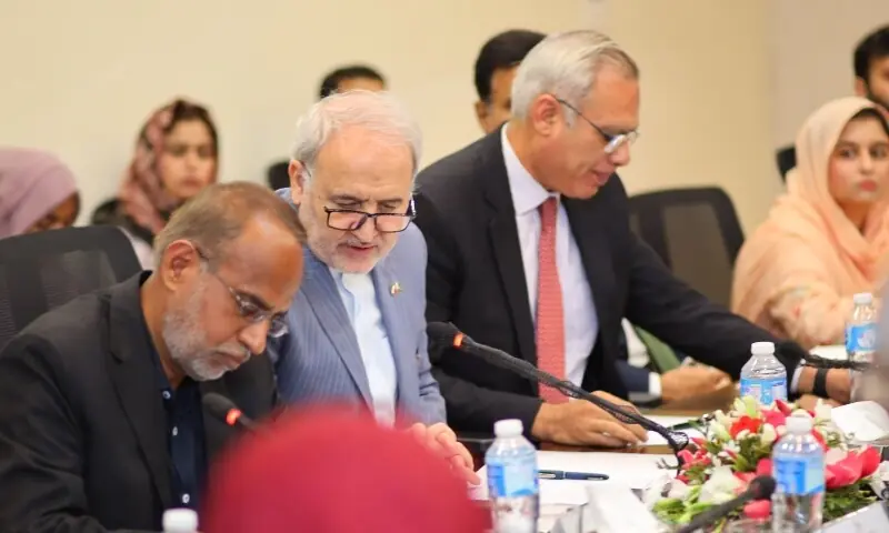 Iran and Pakistan Strengthen Strategic Cooperation for Regional Stability