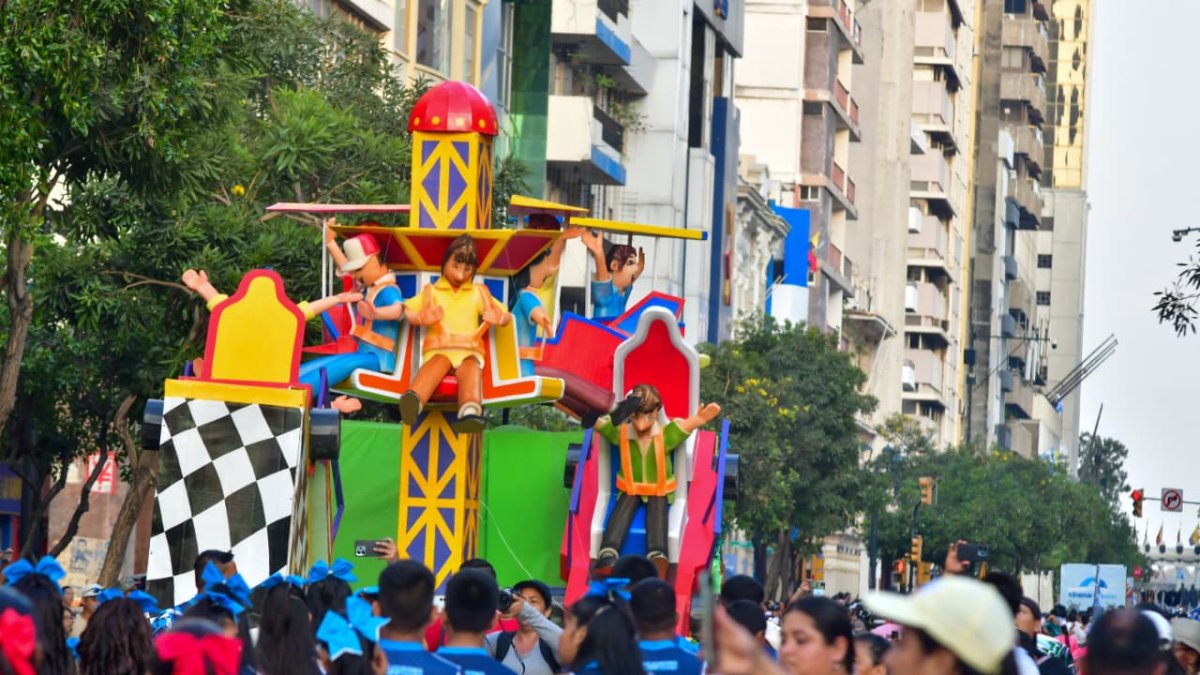 Fiestas Patronales de Guayaquil: Desfile y Eventos Gratuitos el 25 de Julio