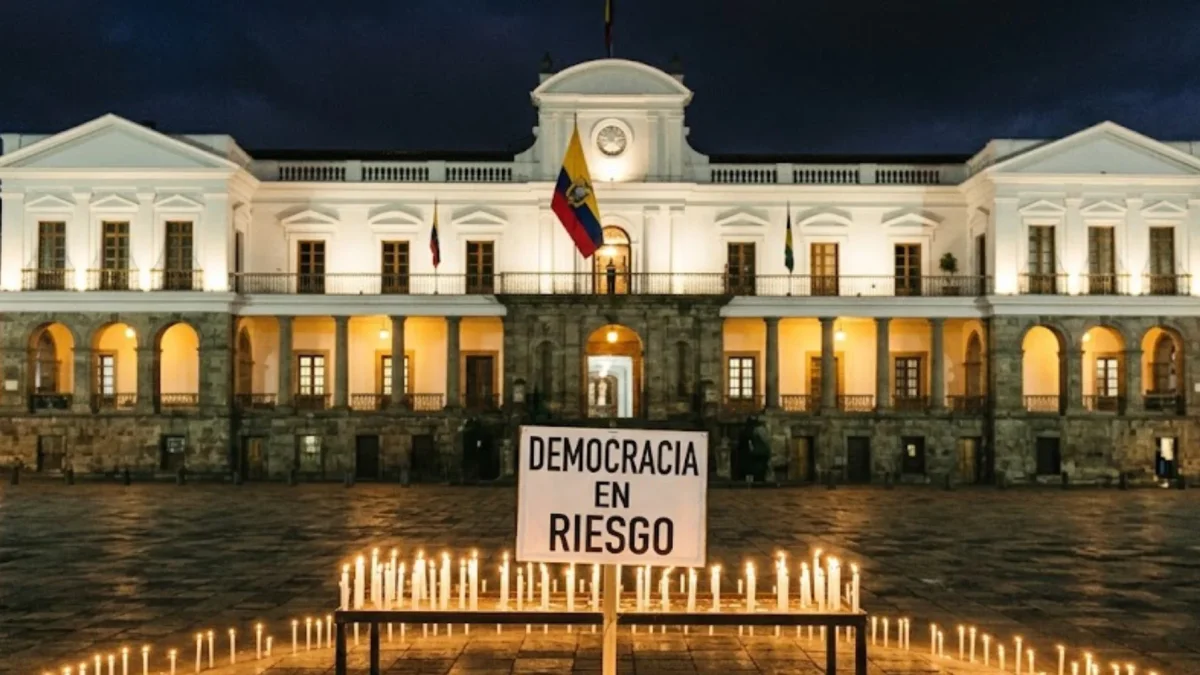Análisis político sobre la evolución del sistema democrático en Ecuador
