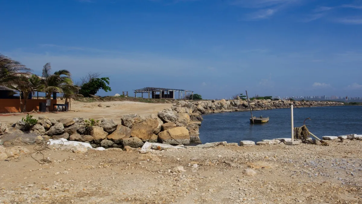Asesinato de pescador en Puerto Mocho investigado por extorsión y robo