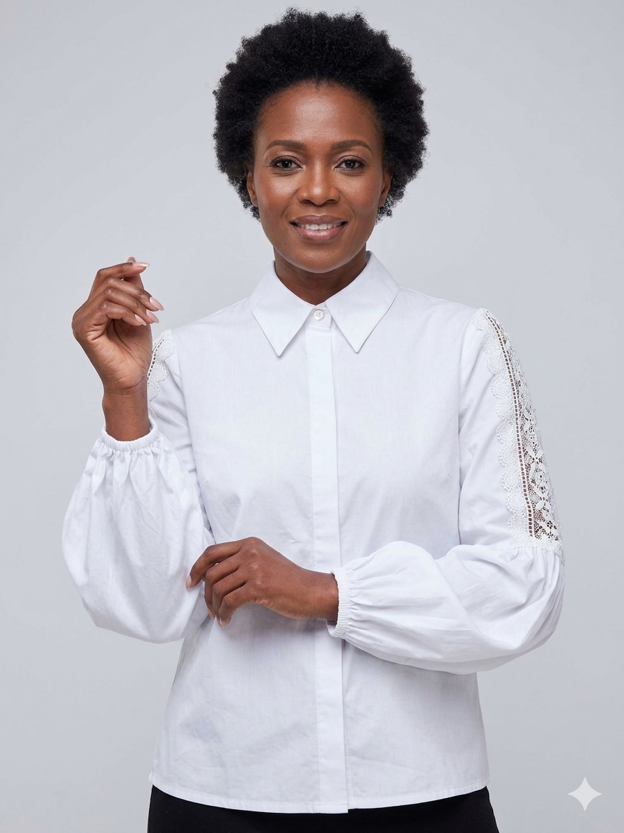 BLUSA DE ALGODÃO COM RENDA