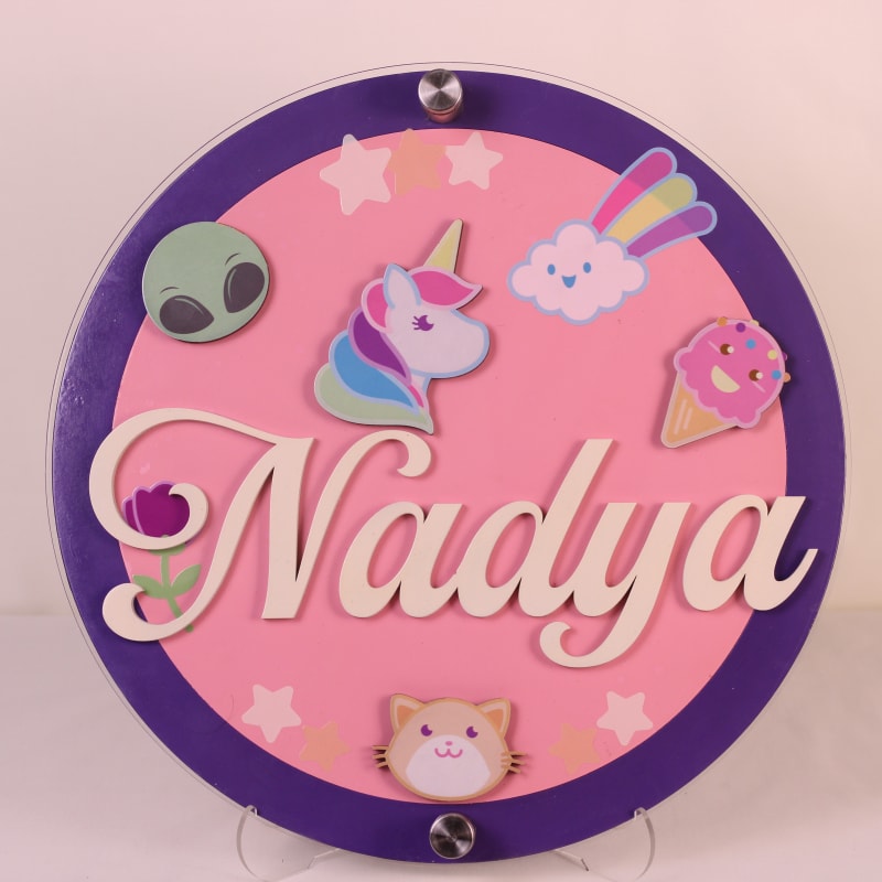Disco personalizado diseño Unicornios y Ovnis, con unicornio, alien y arcoíris