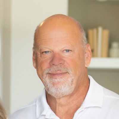 Kenneth "Kenney" Dillard