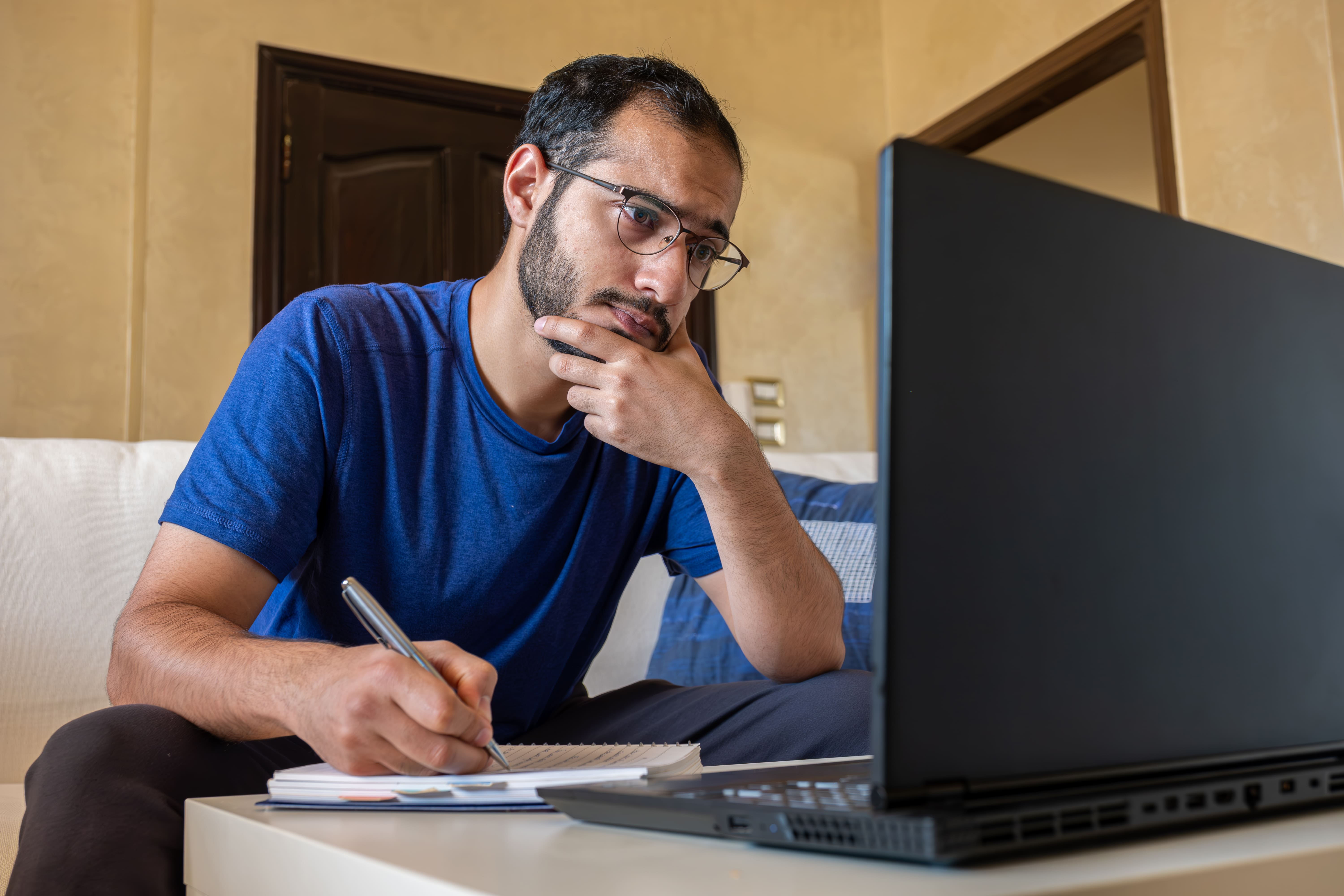 Cómo fijar precios en un emprendimiento y saber si estás cobrando bien en Chile