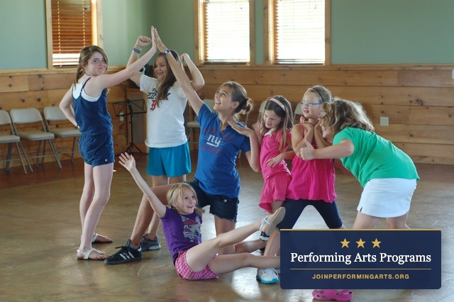 Summer performing arts programs in South Windsor CT