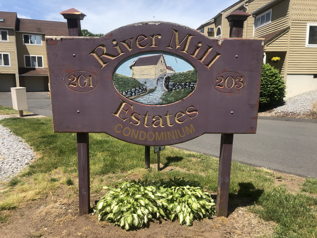 River Mill Estates community