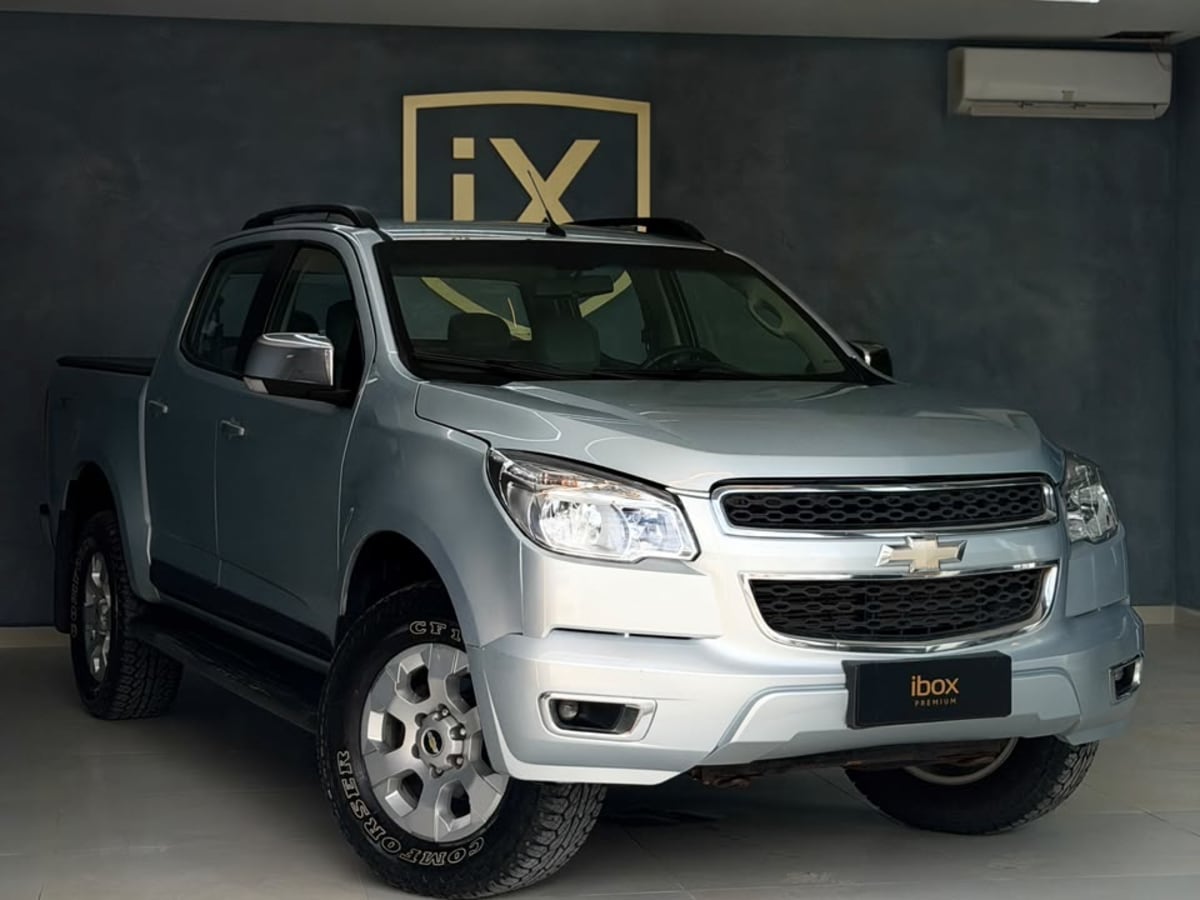 CHEVROLET S10 2013 à venda na iBox Prime em Feira de Santana, BA