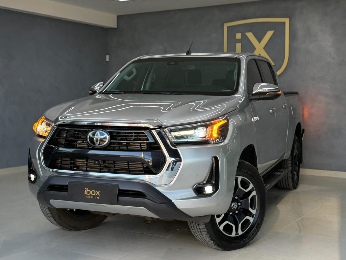 TOYOTA HILUX 2022 à venda na iBox Prime em Feira de Santana, BA