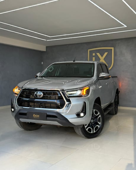 TOYOTA HILUX 2022 à venda na iBox Prime em Feira de Santana, BA
